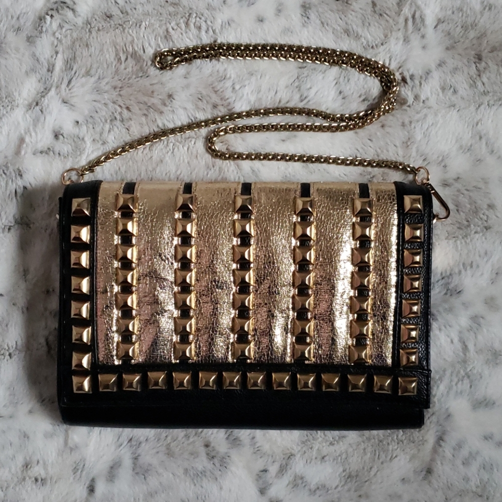 Crossbody Clutch